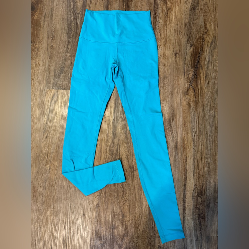 Lululemon Leggings 28’/ Size 6
